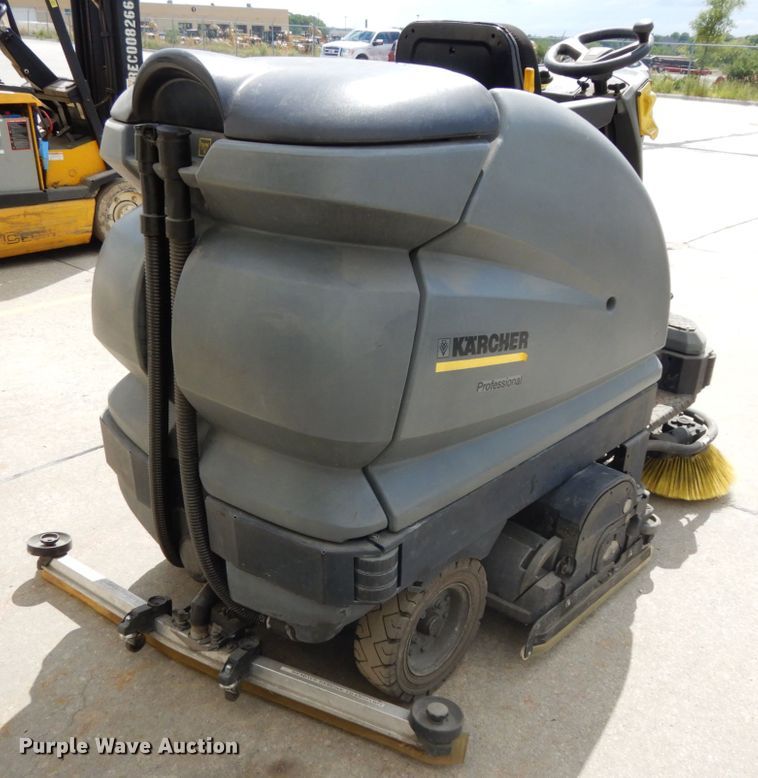 image for item GQ9742 Karcher B250RBP floor scrubber