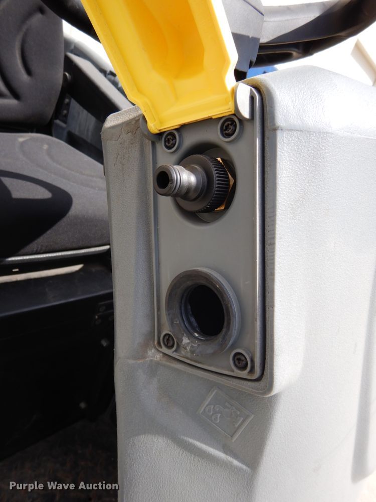 image for item GQ9742 Karcher B250RBP floor scrubber