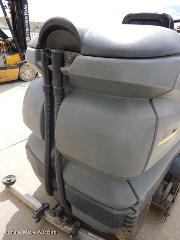 image for item GQ9742 Karcher B250RBP floor scrubber