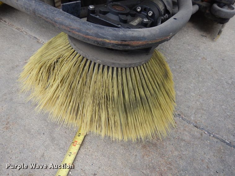 image for item GQ9742 Karcher B250RBP floor scrubber