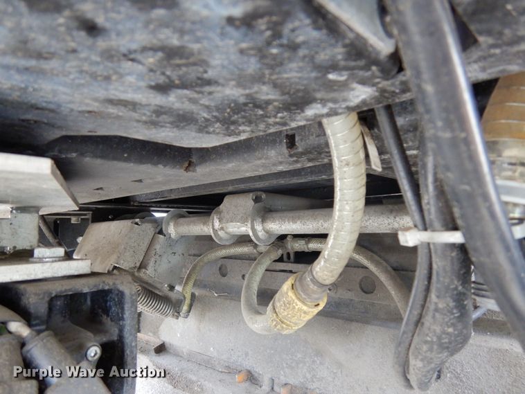 image for item GQ9742 Karcher B250RBP floor scrubber