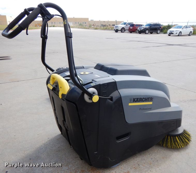 image for item GQ9743 Karcher KM75/40W sweeper