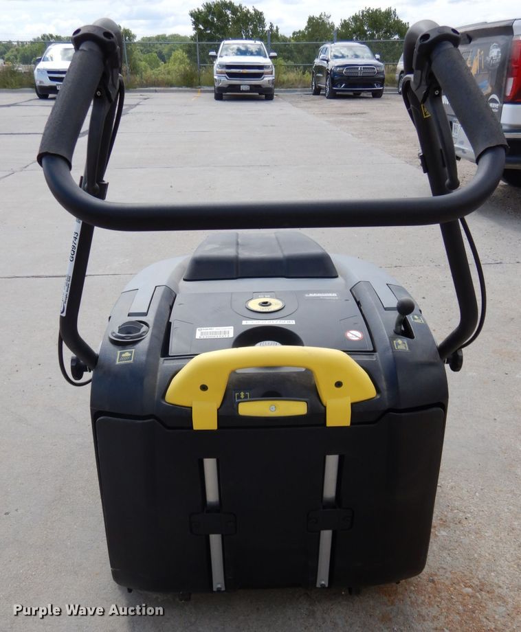 image for item GQ9743 Karcher KM75/40W sweeper