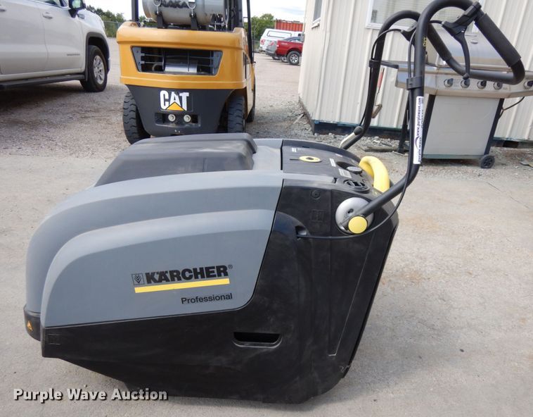 image for item GQ9743 Karcher KM75/40W sweeper