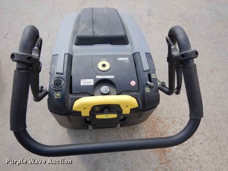 image for item GQ9743 Karcher KM75/40W sweeper