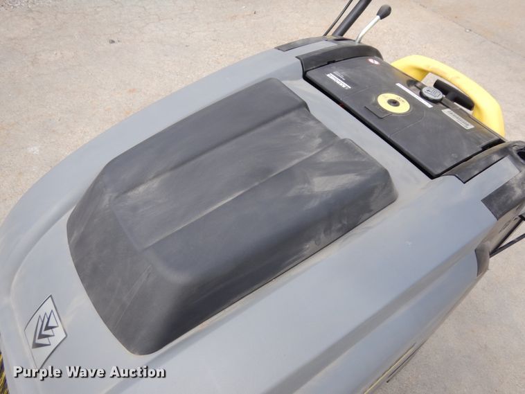 image for item GQ9743 Karcher KM75/40W sweeper