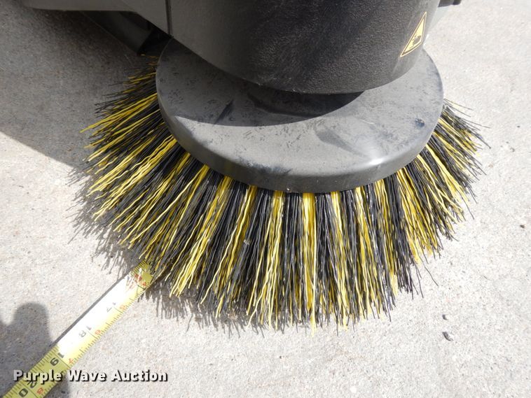 image for item GQ9743 Karcher KM75/40W sweeper