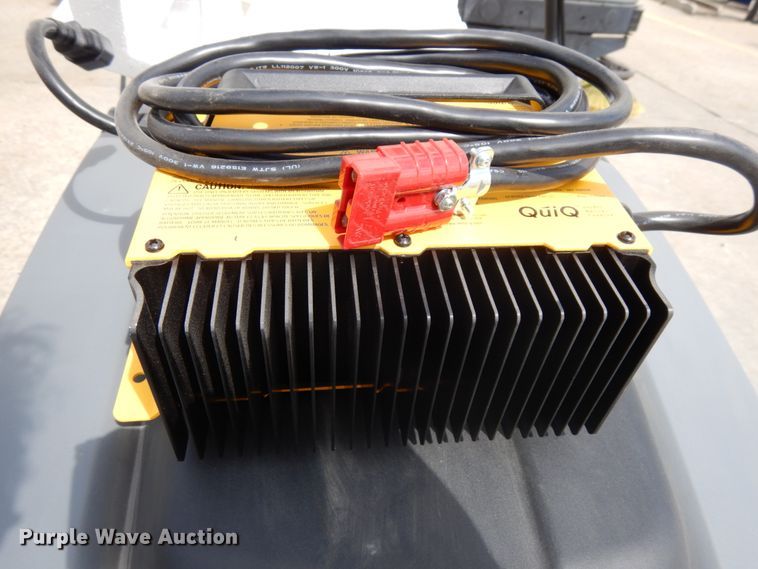 image for item GQ9743 Karcher KM75/40W sweeper