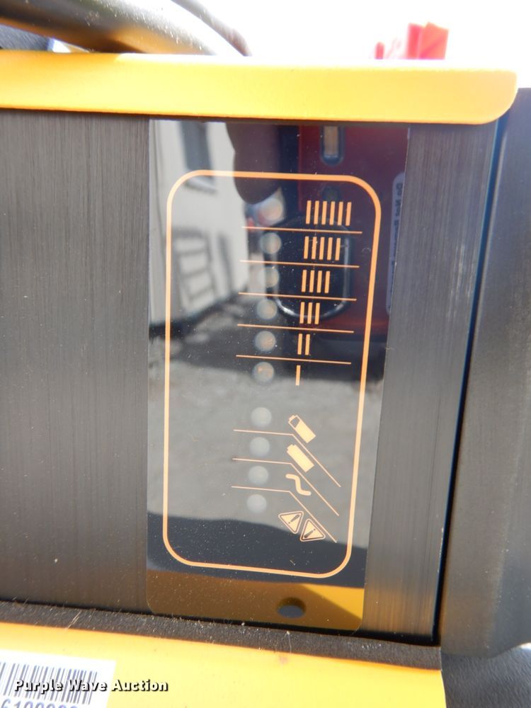 image for item GQ9743 Karcher KM75/40W sweeper