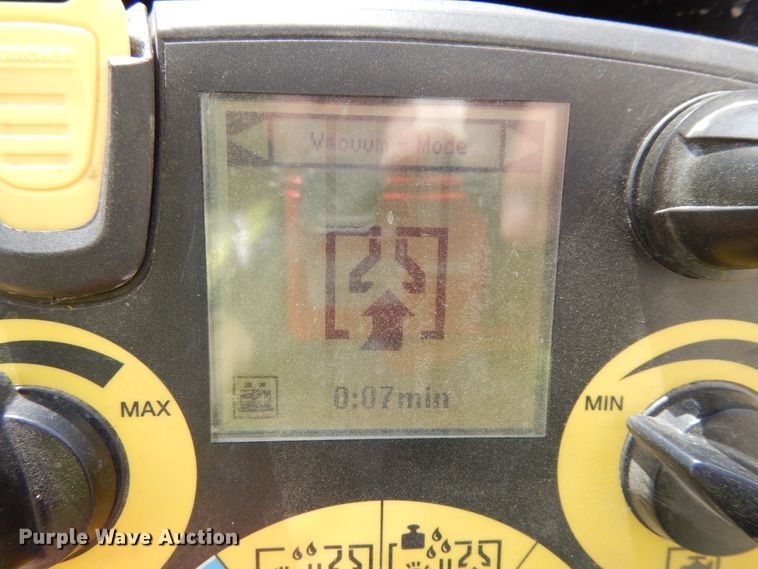 image for item GQ9744 Karcher B80W floor scrubber