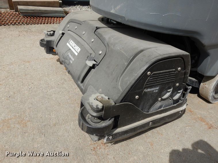 image for item GQ9744 Karcher B80W floor scrubber