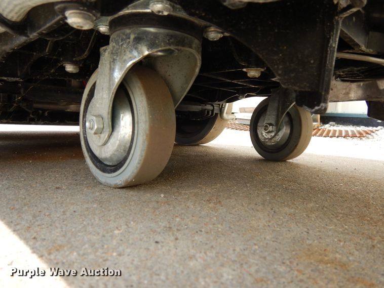 image for item GQ9744 Karcher B80W floor scrubber