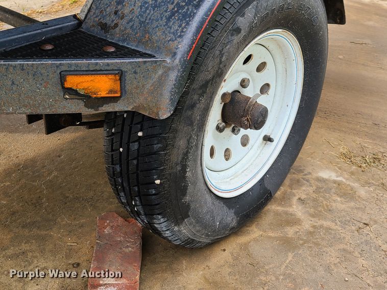 image for item GT9211 1996 Bass Tracker Pro 18  boat