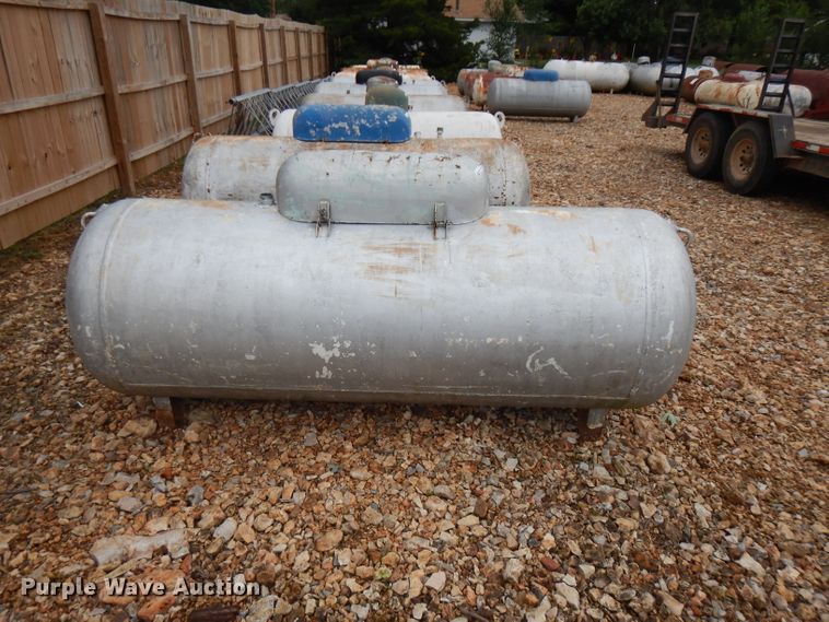 image for item GT9431 Steel propane tank