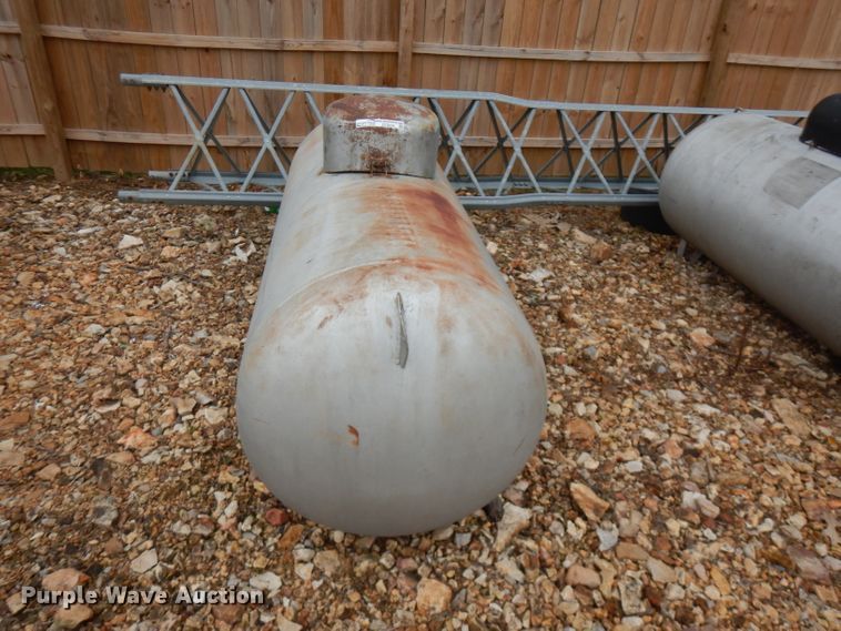 image for item GT9434 Steel propane tank