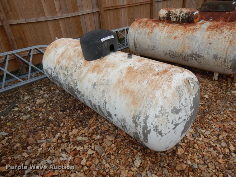 image for item GT9437 Steel propane tank