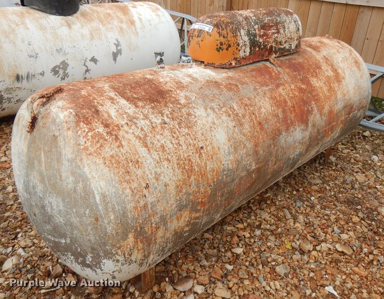 image for item GT9438 Steel propane tank