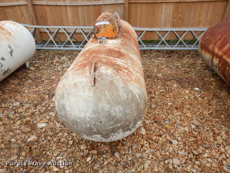 image for item GT9438 Steel propane tank