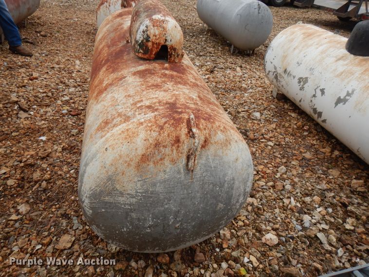 image for item GT9438 Steel propane tank