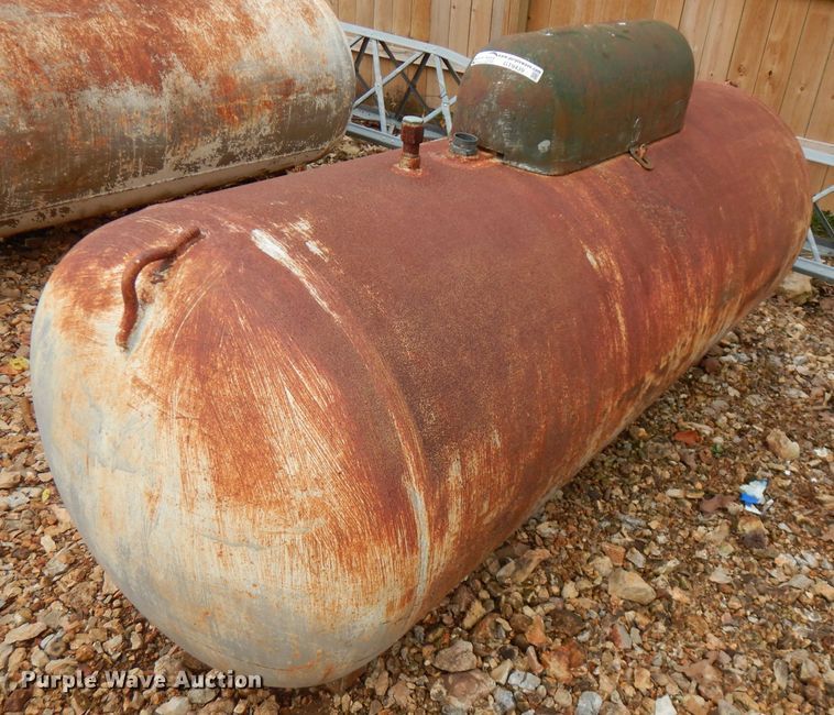 image for item GT9439 Steel propane tank