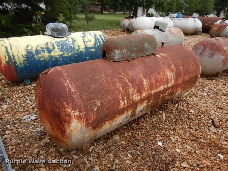 image for item GT9439 Steel propane tank