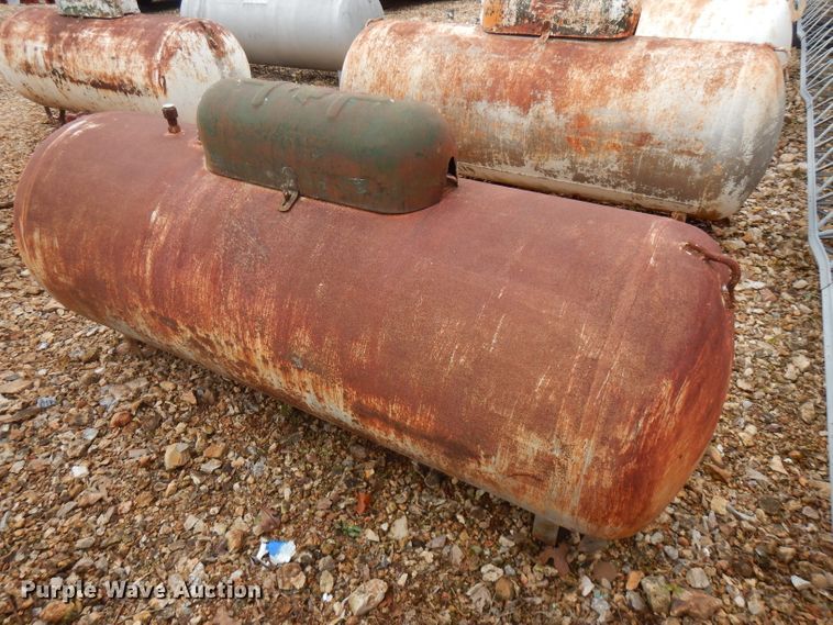 image for item GT9439 Steel propane tank