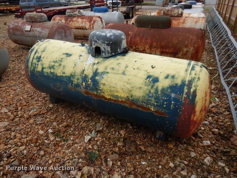 image for item GT9440 Steel propane tank