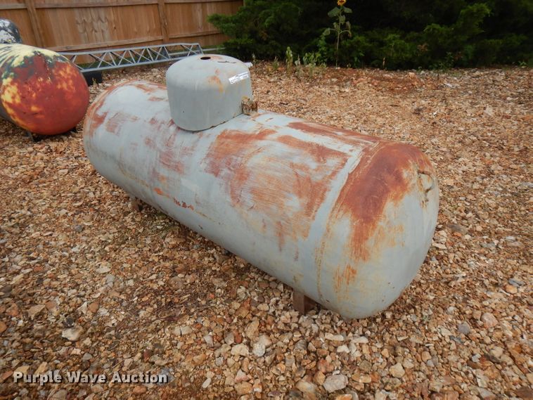 image for item GT9441 Steel propane tank