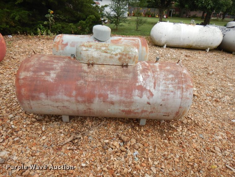 image for item GT9442 Steel propane tank