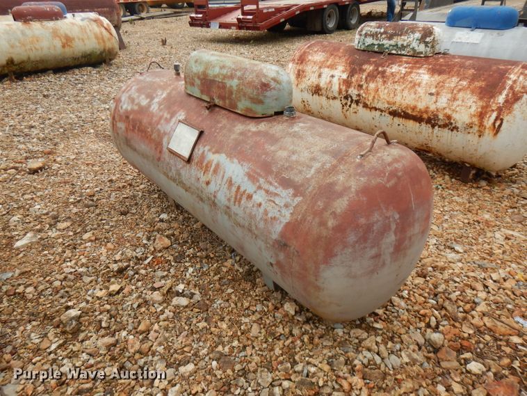 image for item GT9442 Steel propane tank
