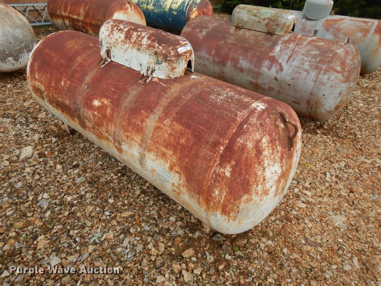 image for item GT9443 Steel propane tank