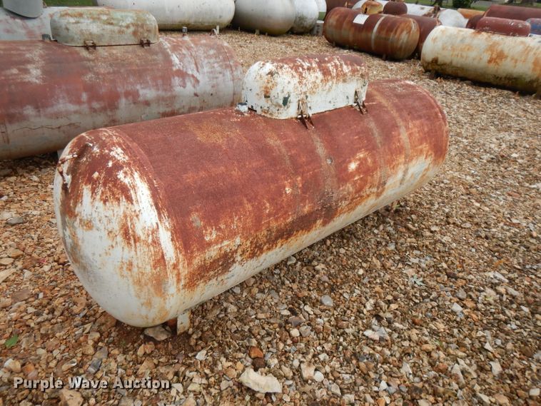 image for item GT9443 Steel propane tank