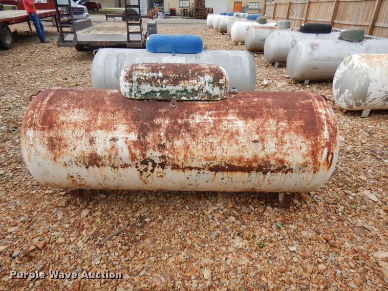 image for item GT9443 Steel propane tank