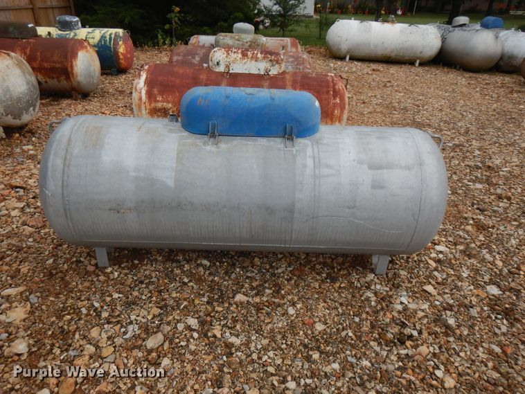image for item GT9444 Steel propane tank