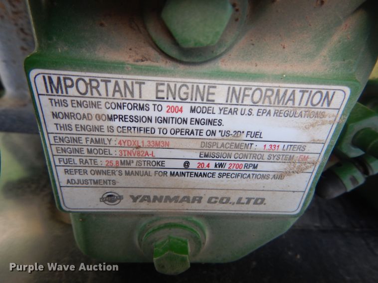 image for item GV9117 2004 John Deere 790  MFWD tractor