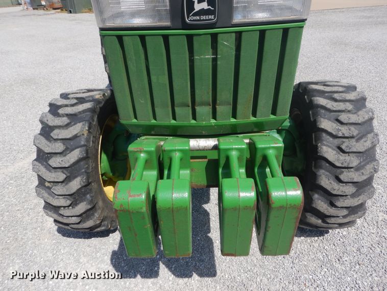 image for item GV9117 2004 John Deere 790  MFWD tractor