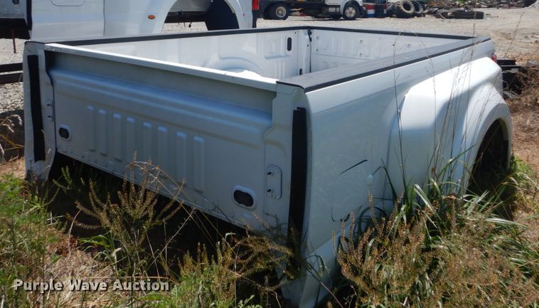 image for item GV9119 Ford F350 pickup truck bed