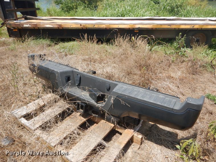 image for item GV9119 Ford F350 pickup truck bed