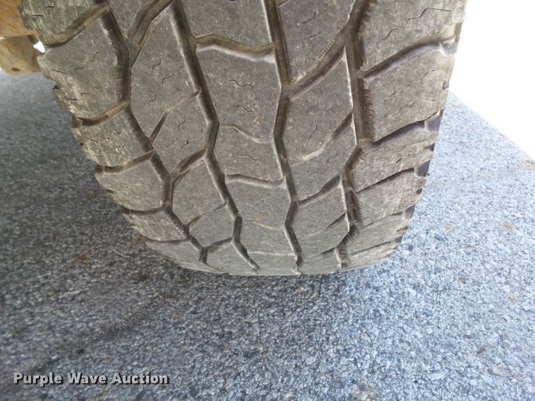 image for item GX9145 1999 Dodge Dakota  Club Cab pickup truck