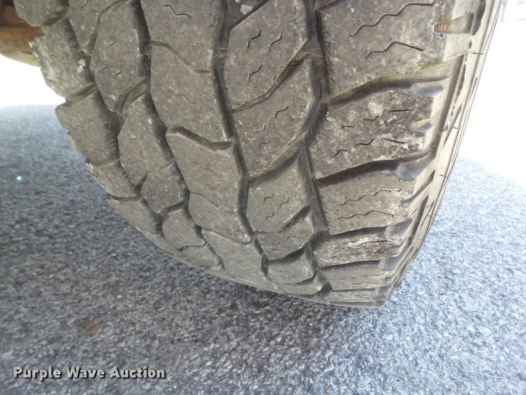 image for item GX9145 1999 Dodge Dakota  Club Cab pickup truck