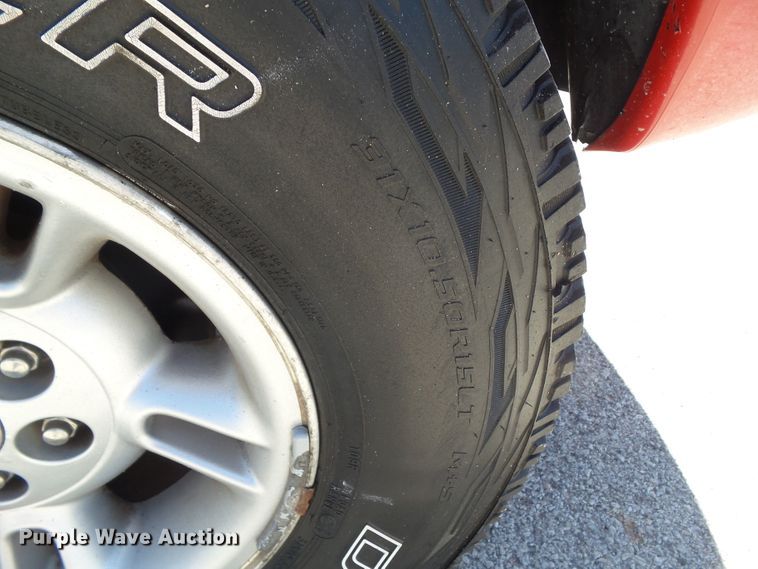 image for item GX9145 1999 Dodge Dakota  Club Cab pickup truck