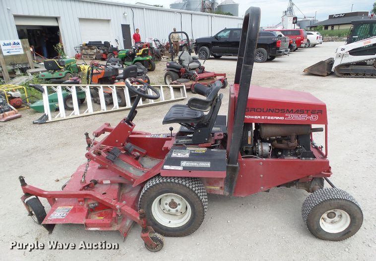 image for item GX9147 Toro Ground Master 325-D ZTR lawn mower