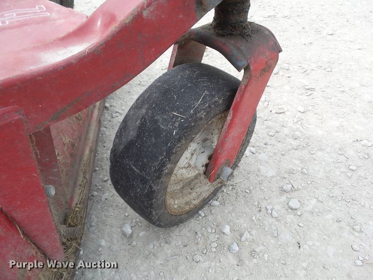 image for item GX9147 Toro Ground Master 325-D ZTR lawn mower