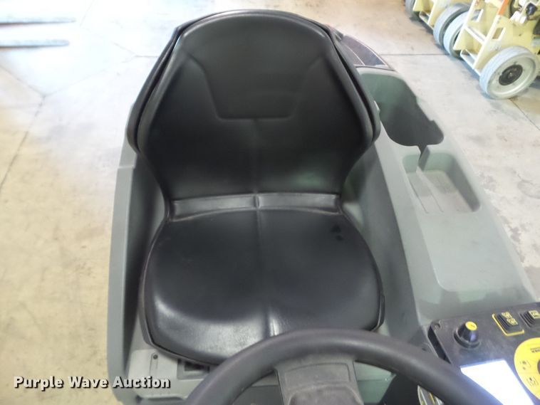 image for item GX9173 Karcher B150R floor scrubber