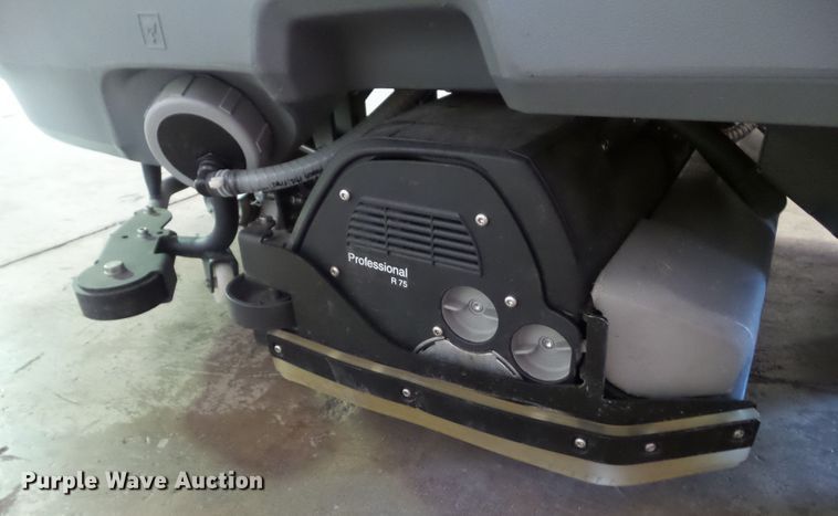 image for item GX9173 Karcher B150R floor scrubber