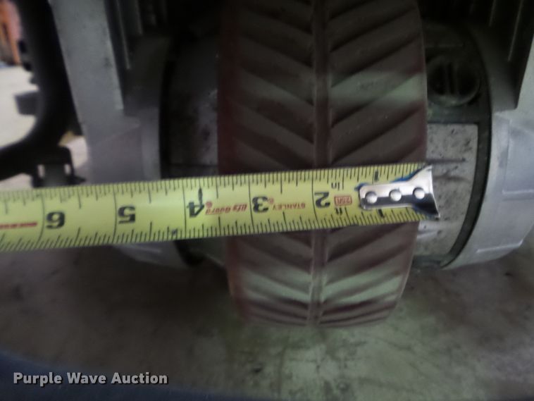 image for item GX9173 Karcher B150R floor scrubber