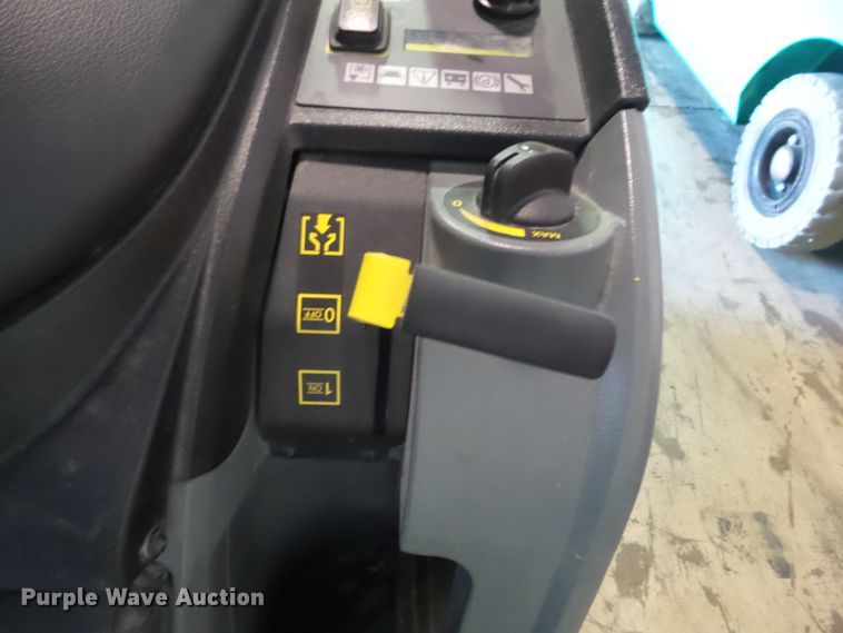 image for item GX9174 Karcher B90R floor scrubber