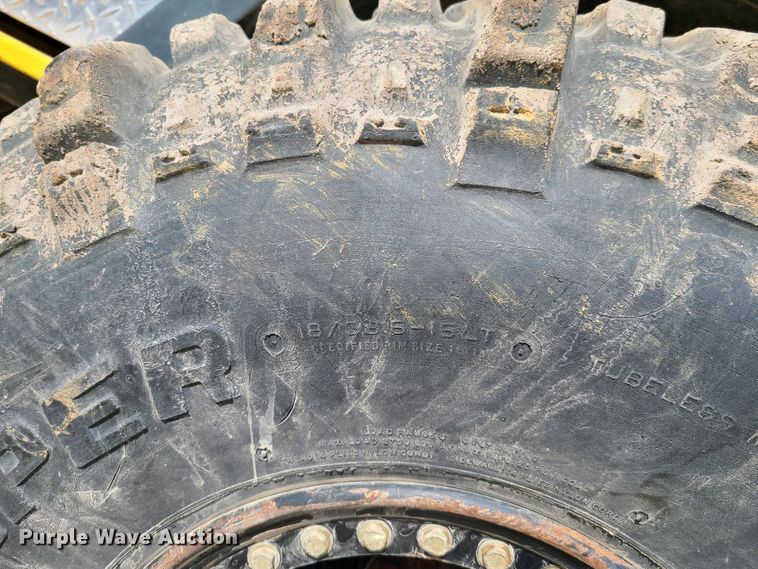 image for item GX9251 1993 Jeep Wrangler  SUV