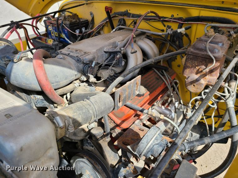 image for item GX9251 1993 Jeep Wrangler  SUV