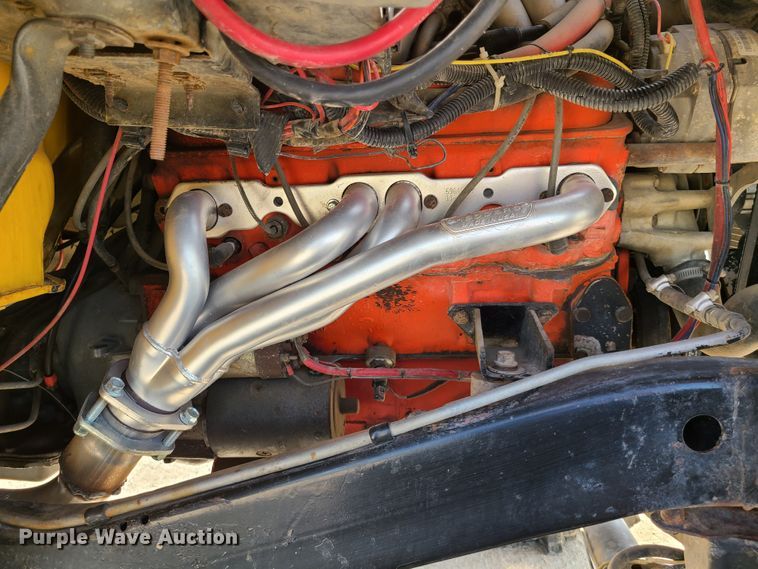 image for item GX9251 1993 Jeep Wrangler  SUV